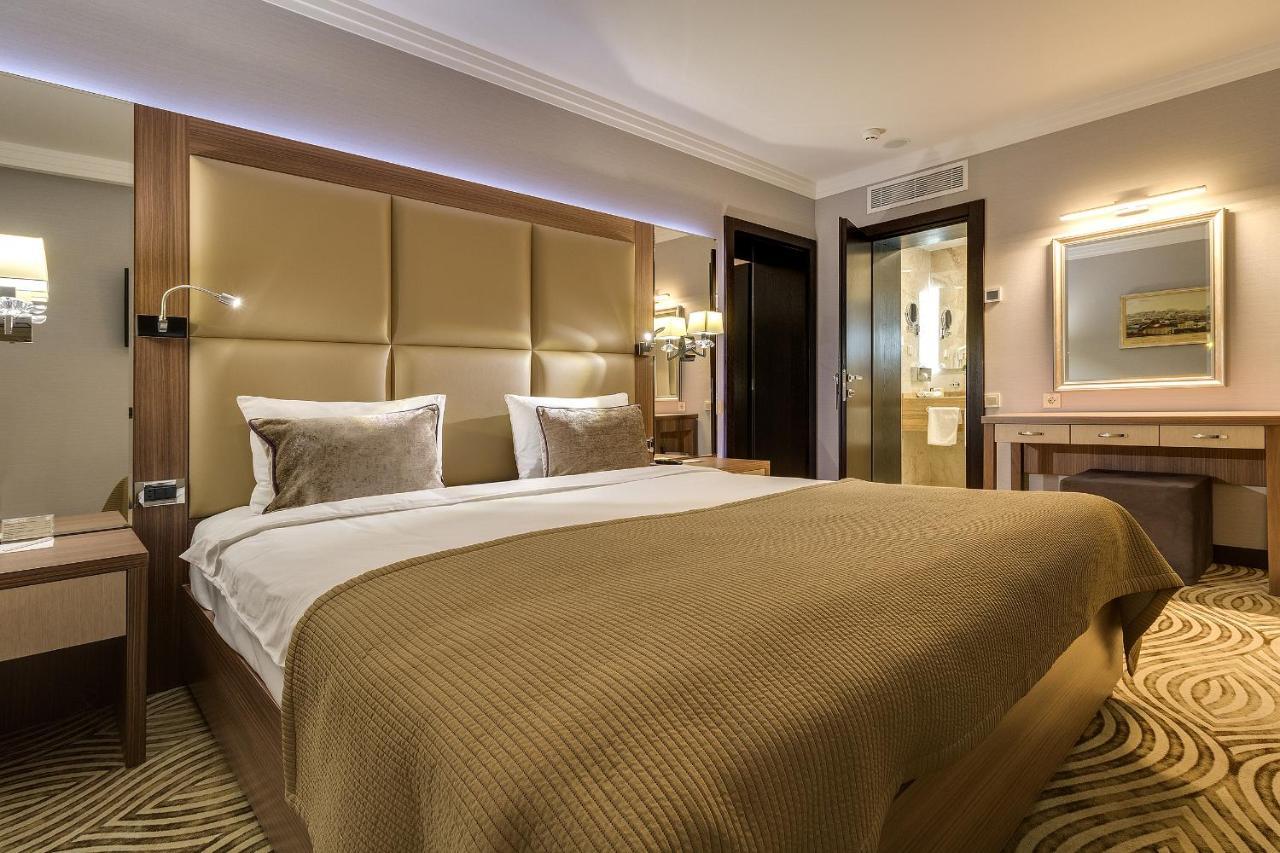 Premier Hotel Dnister Lviv Phòng bức ảnh