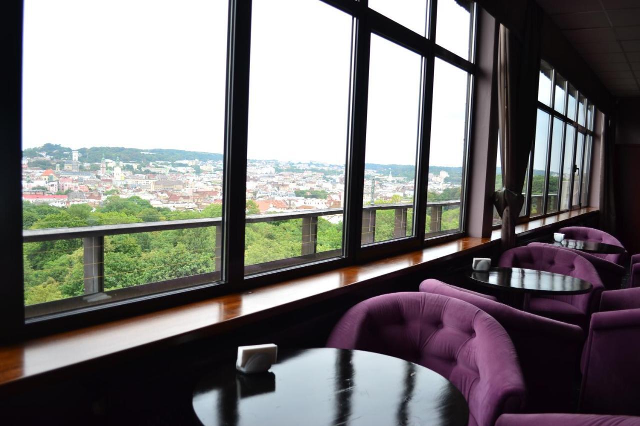 Premier Hotel Dnister Lviv Ngoại thất bức ảnh